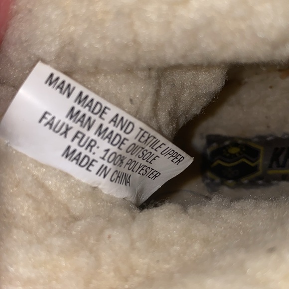 Khombu size 8 Zany Duck Boots for women. - Picture 3 of 5